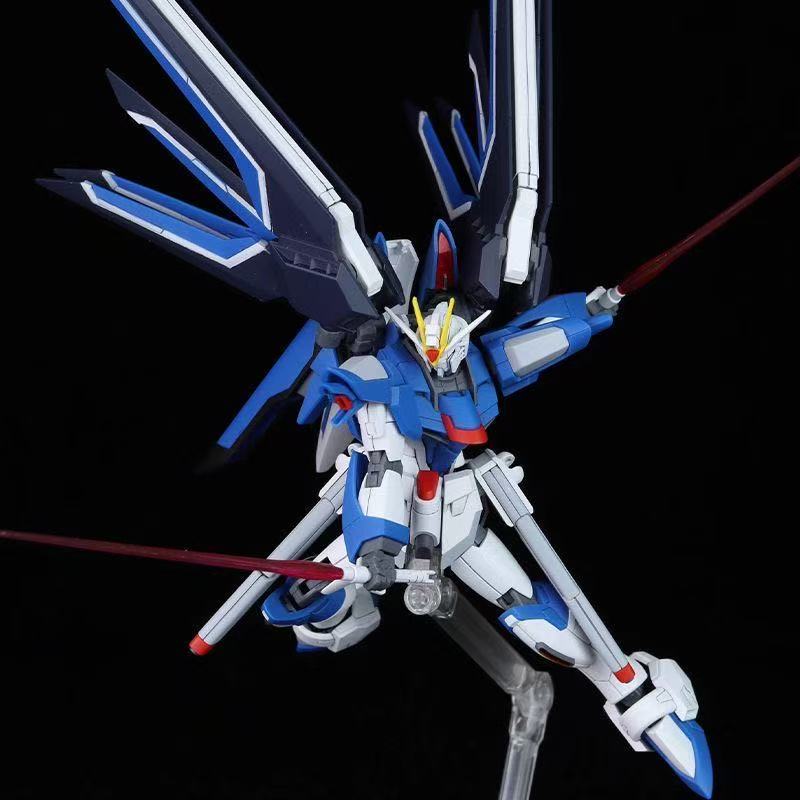 HG STTS-909 Rising Freedom Gun - Bandai Gundam Hg recensie en prijs