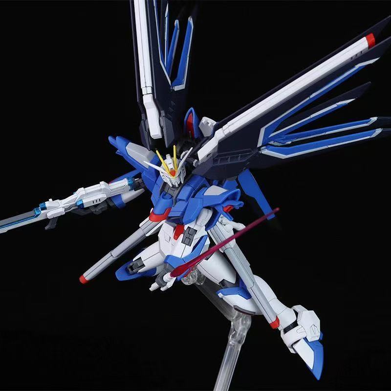 HG STTS-909 Rising Freedom Gun - Bandai Gundam Hg recensie en prijs